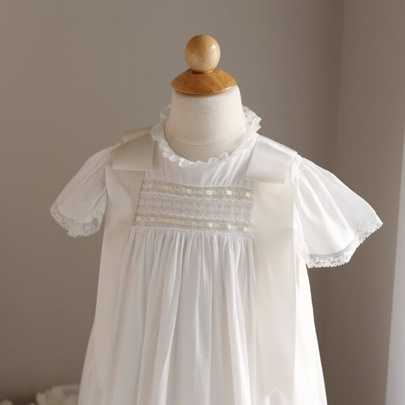 White Heirloom Dress Vintage Lace Ivory Satin Flower Girl Special Occasion - Picture 4 of 7